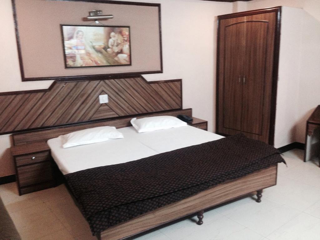 Jai Mangal Hotel